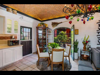 Casa Lily