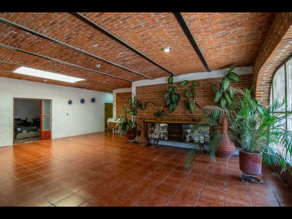 Ixtlahuacan-de-los-Membrillos-Casa-Faisan-06-Living-Area