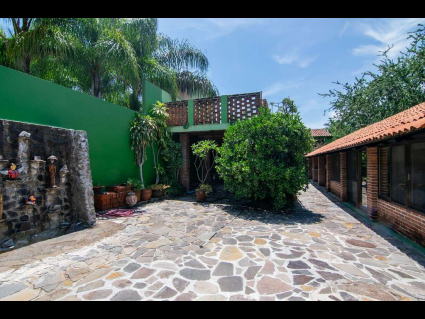 Chapala-Riberas-del-Pilar-Casa-Otoch-17-Back-Patio-And-Fountain
