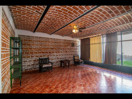 Riberas-Del-Pilar-Chapala-Casa-Oportunidad-Del-Abuelo-07-Lliving-Area