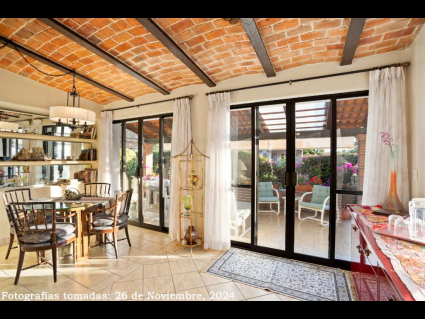 04---Light-and-Bright-Merging-of-Indoor-and-Outdoor-Spaces