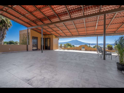 3rd floor terrace