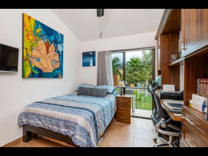 guest bedroom 2