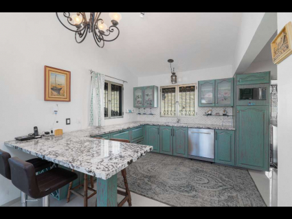 VILLA MERCEDES 12