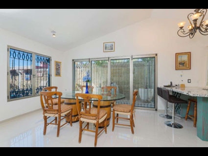 VILLA MERCEDES 10