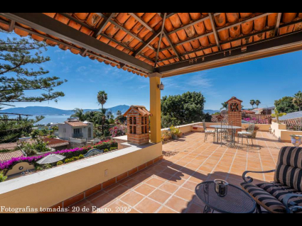 07---Sweeping-Views-on-the-Mirador-Roof-Terrace