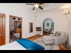 13---Guest-Room-Connects-to-Den