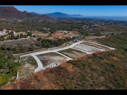 Los-pinos-lot-10