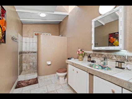Chapala-Casa-Endless-View-15-bath