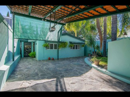 Riberas-Del-Pilar-Chapala-Casa-Vereda-Al-Lago-02-Garage