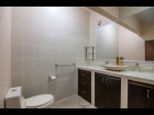 Riberas-Del-Pilar-Chapala-Casa-Vereda-Al-Lago-10-Master-Bathroom