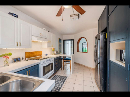 San-Antonio-Tlayacapan-Unique-Lock-&-Go-Oasis-13-Kitchen