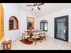 San-Antonio-Tlayacapan-Unique-Lock-&-Go-Oasis-10-Dining-Area