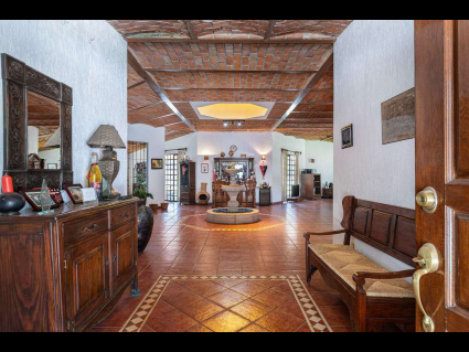 15-LA-MADRIGUERA-TLAJOMULCO-BAJA