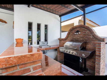 CASA MAC 4
