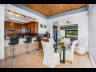 CASA MAC 7