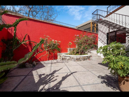Casa Dos Marías
