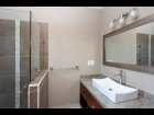 JOCOTEPEC-VISTA-DEL-ANGEL- DREAM-18-GUEST-BATHROOM