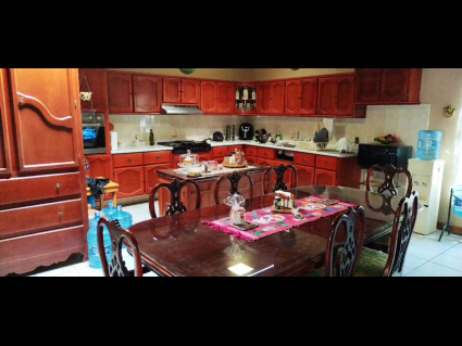 CASA DE CABALLERIZAS 4
