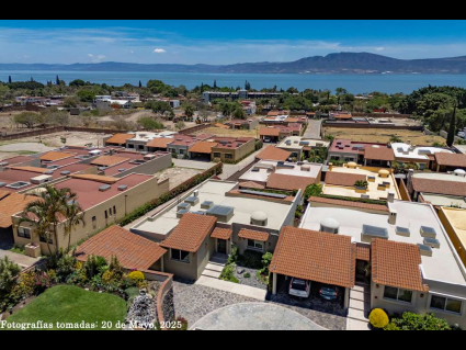 18---Lake-View-Home-in-Cul-de-Sac
