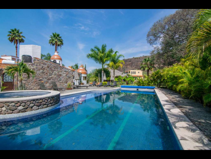 San-Juan-Cosalá-Casa-Harmony-16-Common-Pool