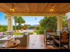 05 - Entertaining Terrace with Grilling Kitchen