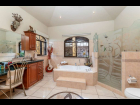 casa amal baño principal