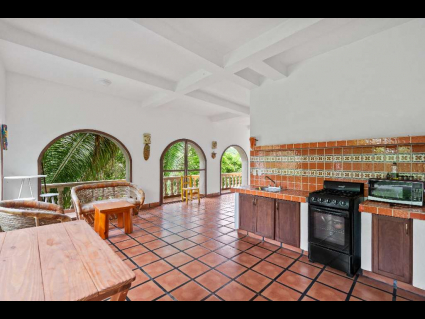 CASA CIMA 18