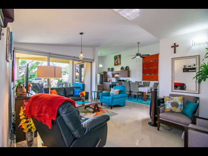 Chapala-Jacarandas-Breeze-02-Living-Area