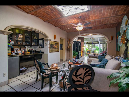 San-Antonio-Tlayacapan-Casa-Verde-16-04-Living-Area