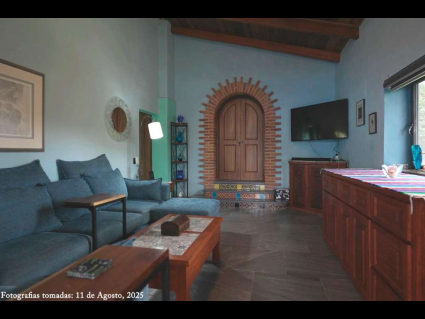17---Pool-Adjacent-Dem-(4th-Bedroom)