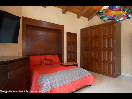 13---Practical-Murphy-Bedroom-in-the-Casita-Great-Room