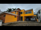Casa Amarilla