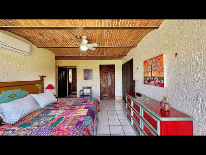 Casa Banks