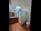 GUESTS BATH