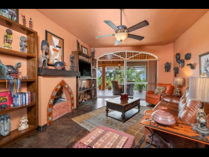 Casa Leslie