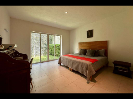 Bedroom (First Floor)
