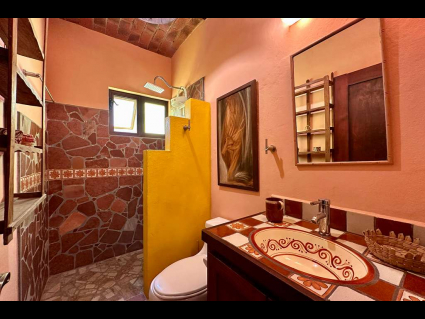 Unit 2, Bathroom