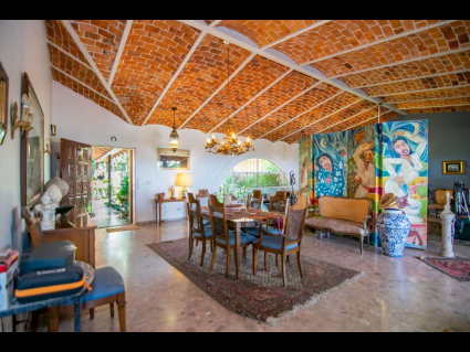 San-Nicolas-De-Ibarra-Casa-Los-Encinos-05-Dining-And- Living-Area