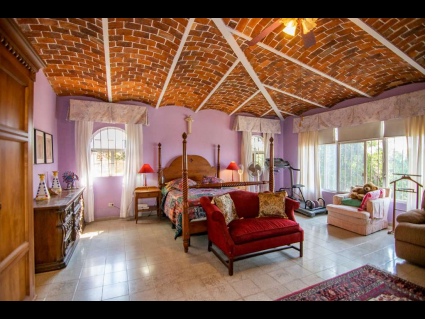 San-Nicolas-De-Ibarra-Casa-Los-Encinos-10-Master-Bedroom