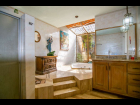 San-Nicolas-De-Ibarra-Casa-Los-Encinos-12-Master-Bathroom