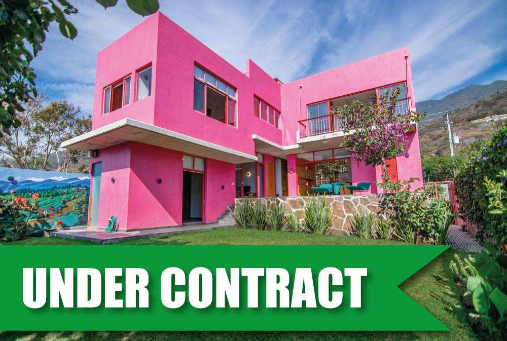 Ajijic-Casa-Rosa-Mexicano-01-Yard-UNDER-CONTRACT