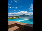 Alberca y jacuzzi