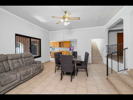 Ajijic-La-Floresta-Opportunity-09- Dining-living-room