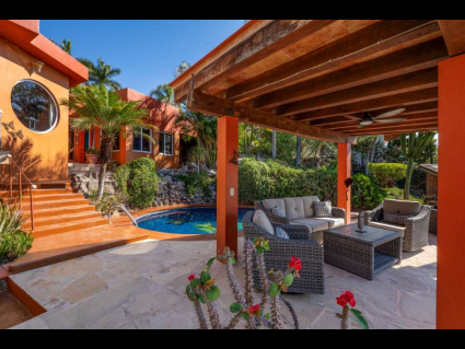 Casa Mariposa