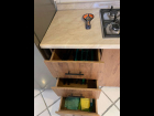 10. Cocina cajones izq abiertos