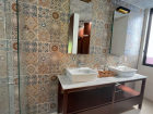 Tocador de baño 2