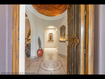 03-----Rotunda-Foyer-with-Mosaic-Floor