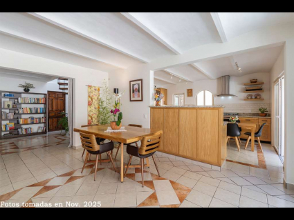 06---Open-Concept-Living-has-Wonderful-Flow