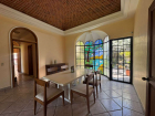 Comedor y vitral